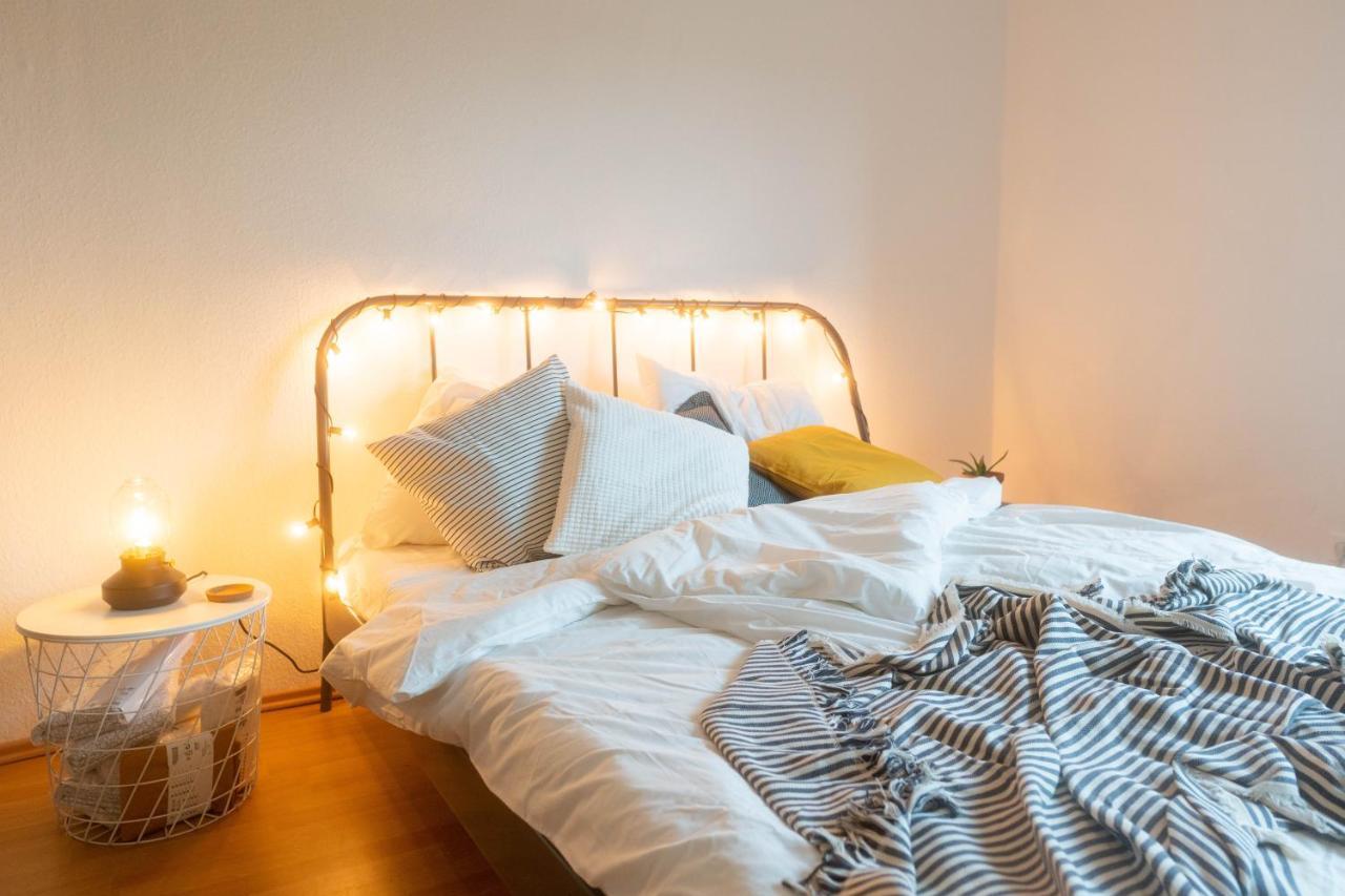 Große 3 Zimmer Wohnung mit Netflix in zentraler Lage Erfurt Exterior foto