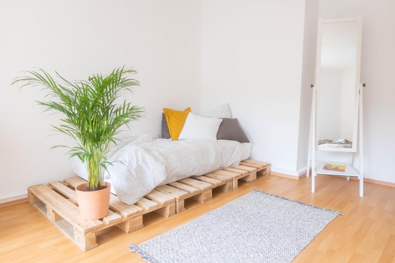 Große 3 Zimmer Wohnung mit Netflix in zentraler Lage Erfurt Exterior foto