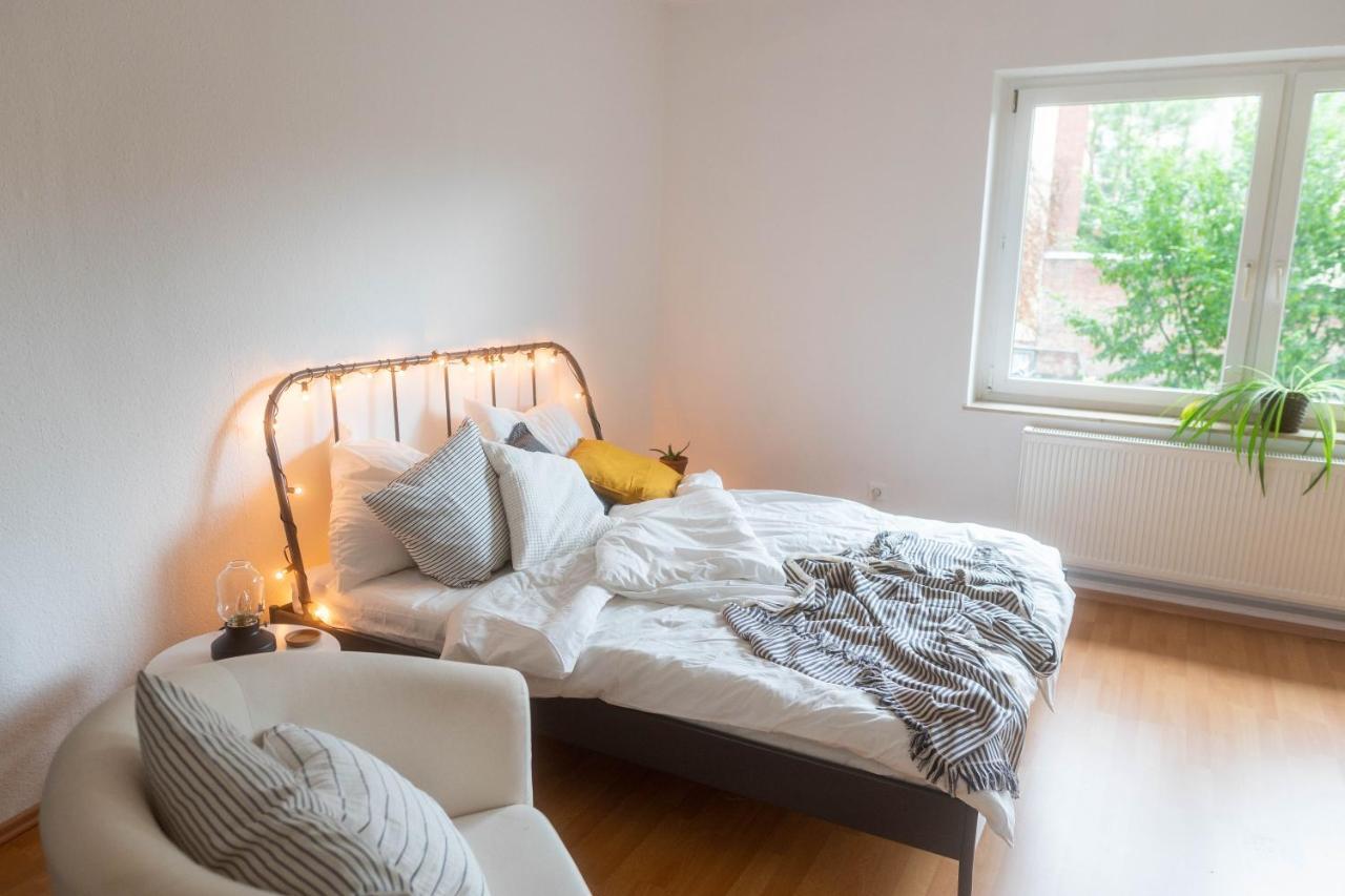 Große 3 Zimmer Wohnung mit Netflix in zentraler Lage Erfurt Exterior foto